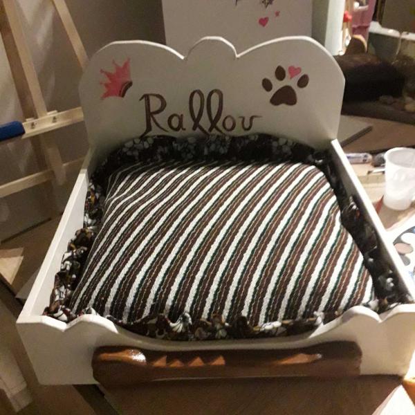 κρεβατάκι σκύλου